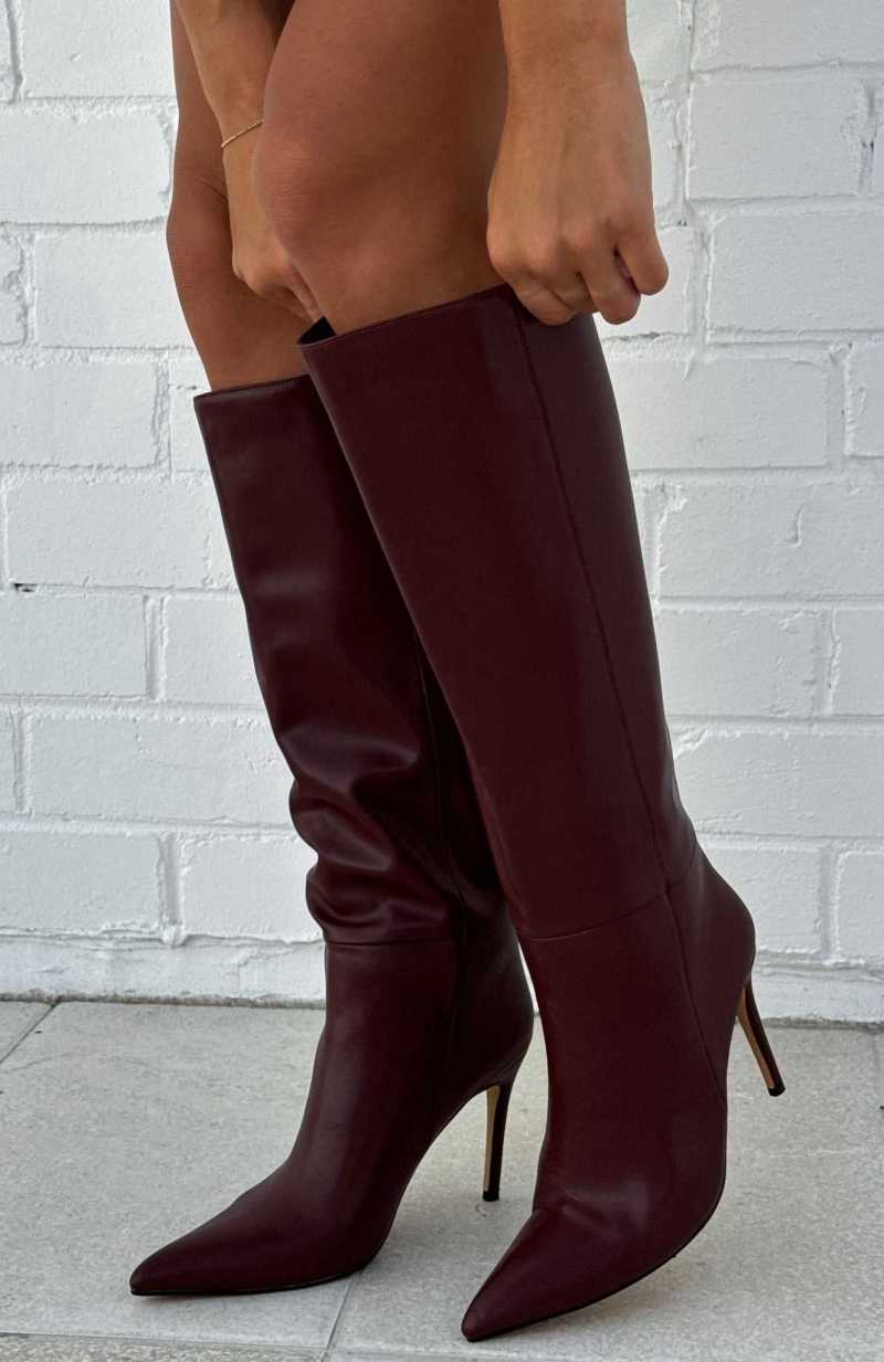 White Fox Run Away With Me Knee High Boots Burgundy | QLETBI-674