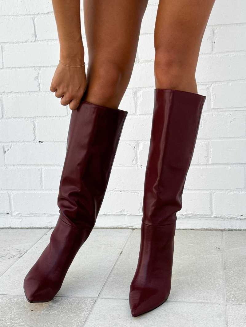 White Fox Run Away With Me Knee High Boots Burgundy | QLETBI-674