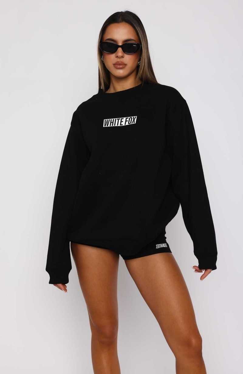 White Fox Run The World Oversized Sweater Black | UNYWKL-124