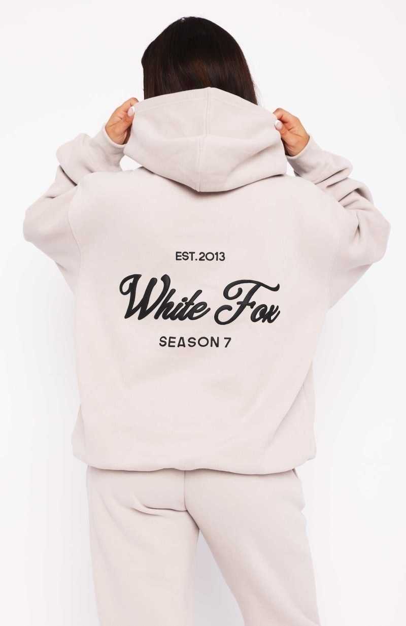 White Fox Season 7 Oversized Hoodie Overcast | IJDGXL-782