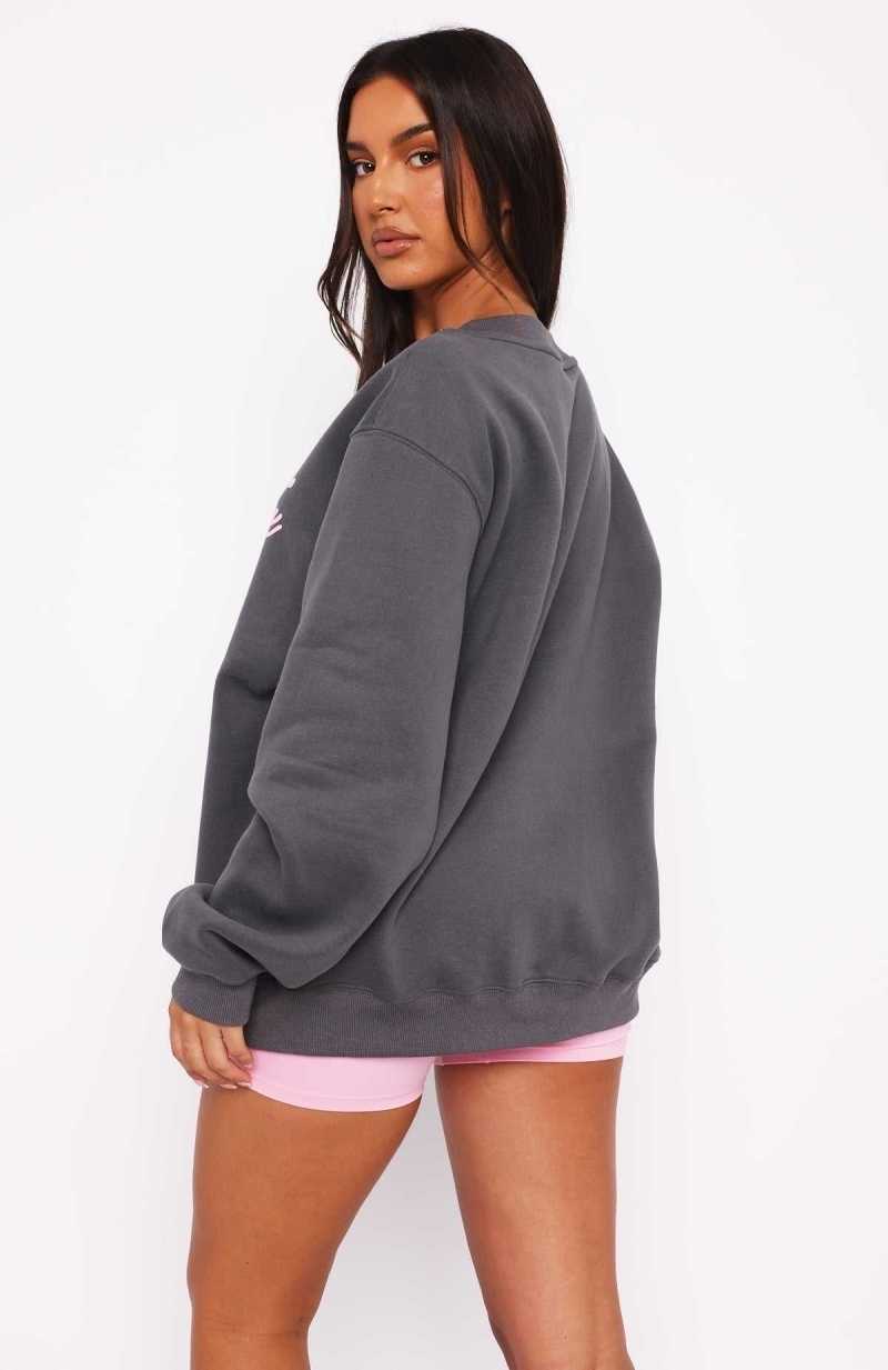 White Fox Season 7 Oversized Sweater Monument | UITKGH-243