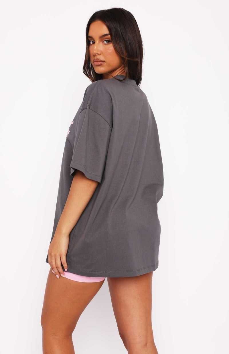 White Fox Season 7 Oversized Tee Monument | GFJDNT-307