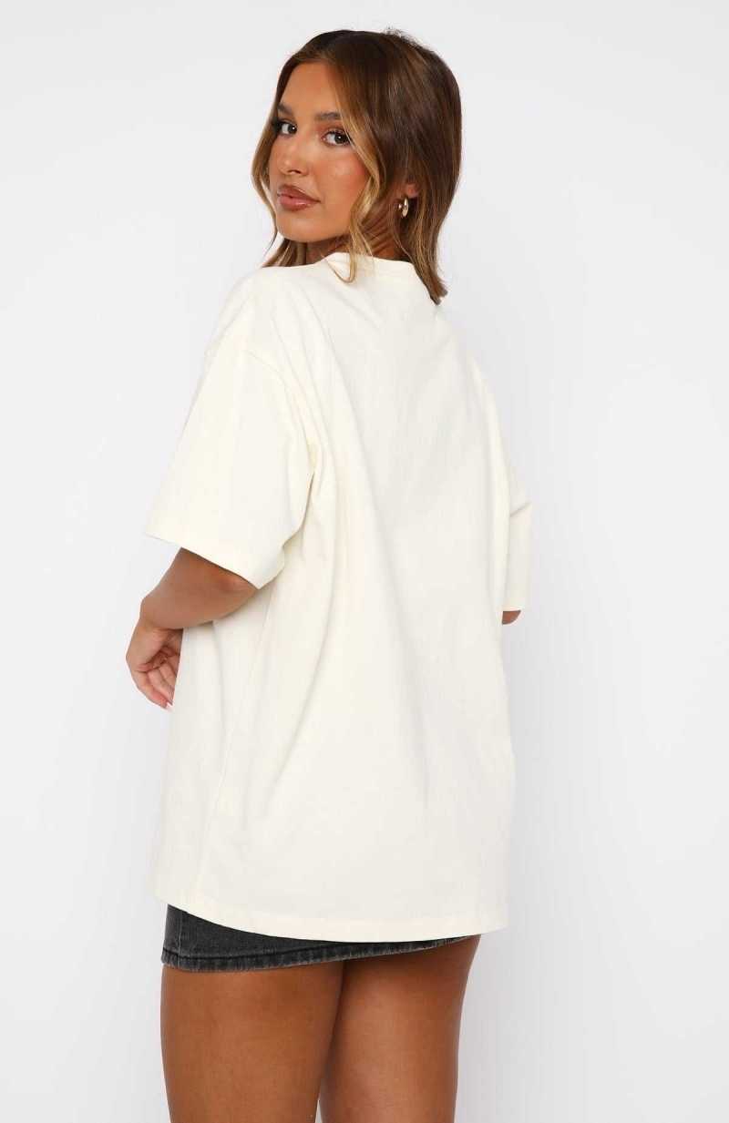 White Fox She's Too Nice Oversized Tee Off White | LCHBVT-698