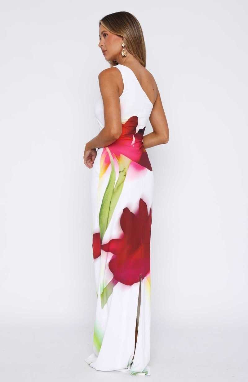 White Fox Skyline Maxi Dress Vanilla Blossom | DCBUHM-940