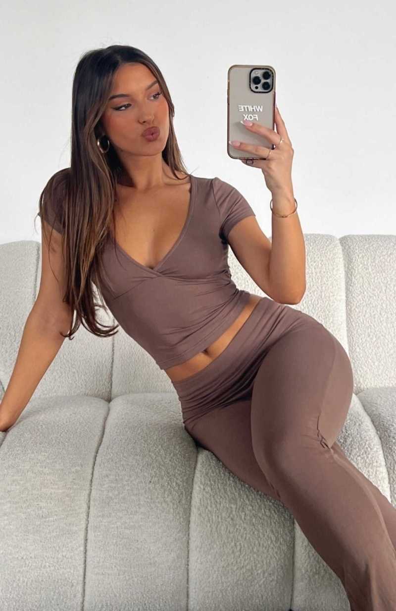 White Fox Something To Talk About Top Mocha | SONDWM-561