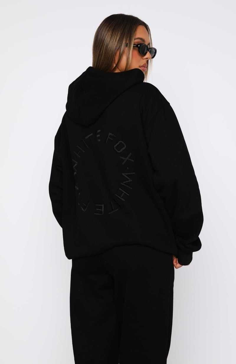 White Fox Stay Lifted Oversized Hoodie Black | ZENBAL-295