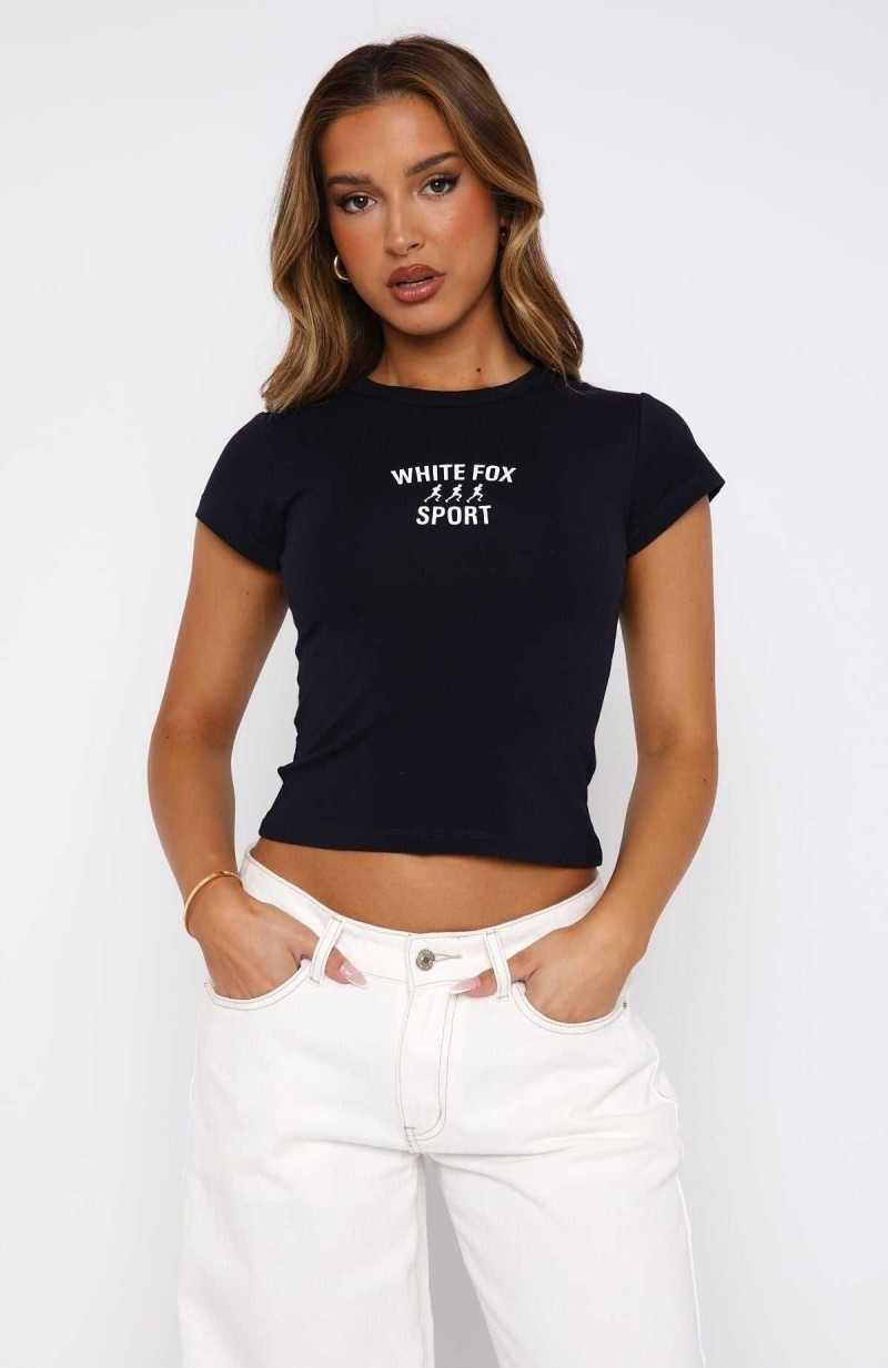 White Fox Stay Running Baby Tee Navy | UEKCNL-021