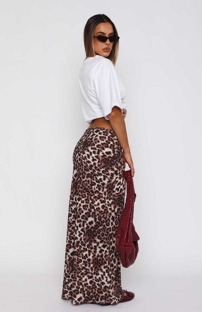 White Fox Take It From Here Maxi Skirt Leopard | GNKTPS-376
