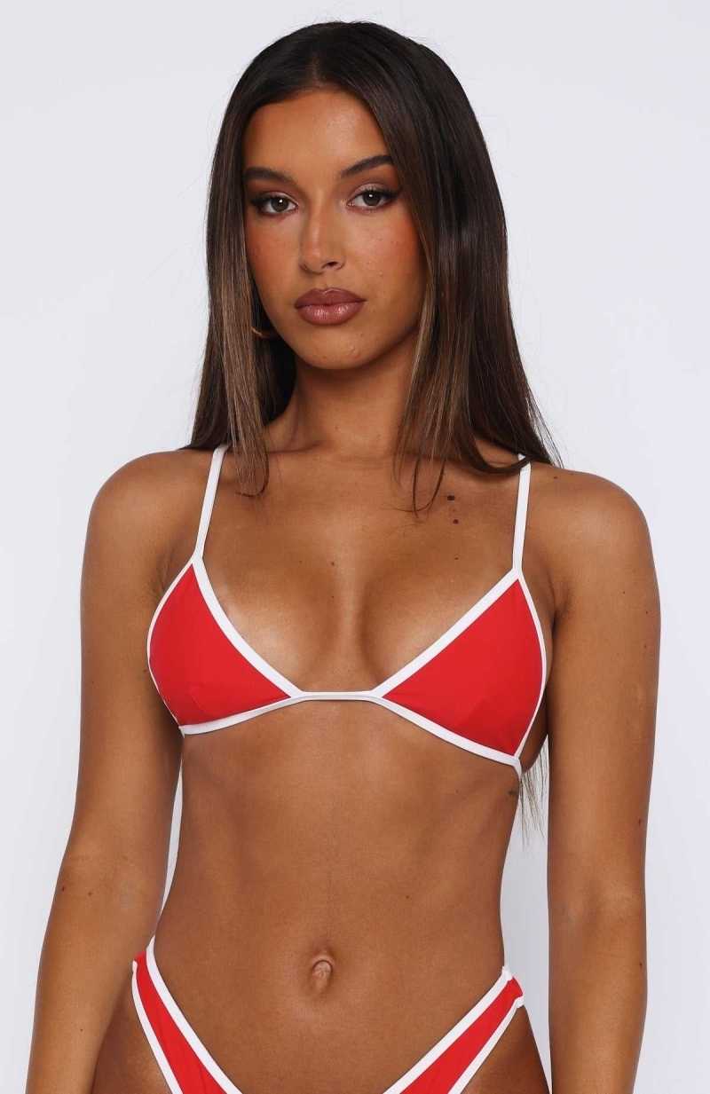 White Fox Take Notice Bikini Top Red/White | MBCQUE-765