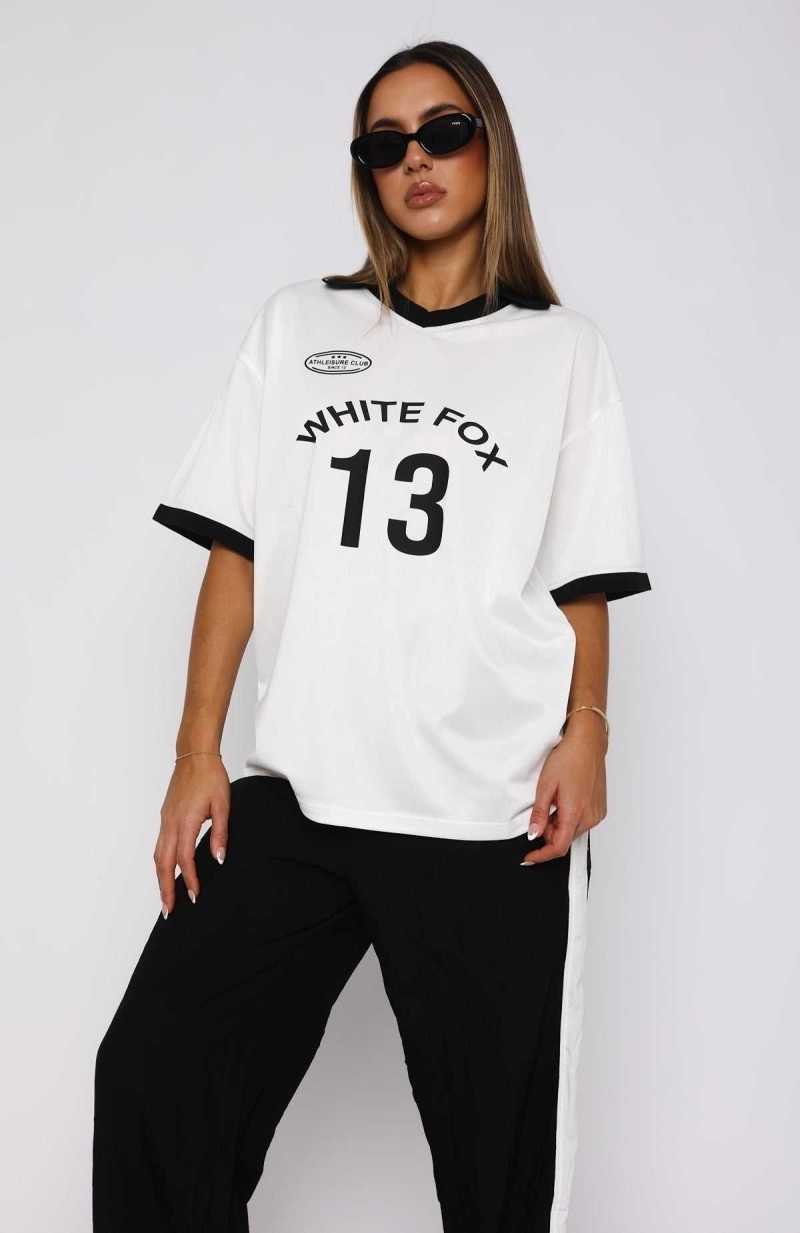 White Fox Take The Chance Oversized Jersey White | DRKOHN-049
