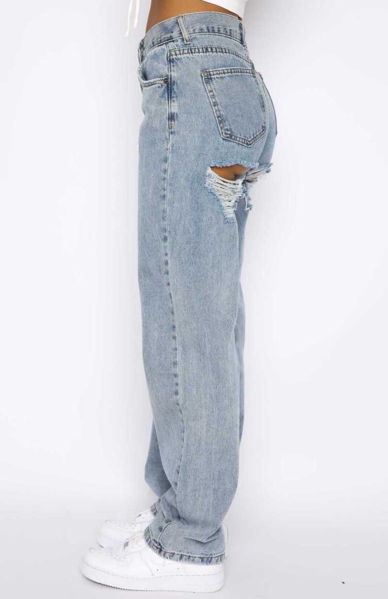 White Fox Taking A Trip Mid Rise Straight Leg Jeans Blue Wash | NEVQUZ-076