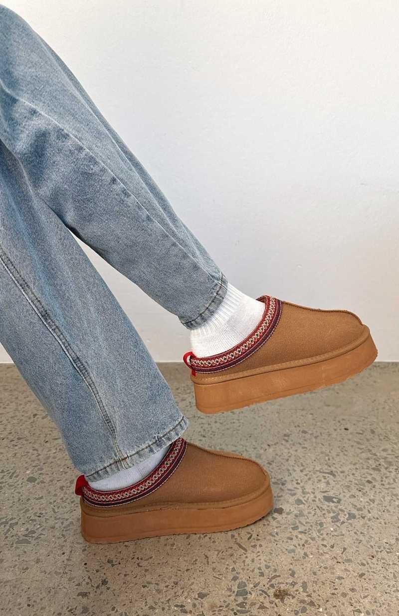 White Fox Tazmin Platform Snug Boots Chestnut | GJIZXH-605