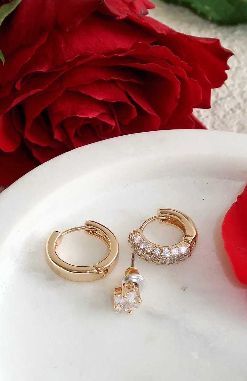 White Fox Thank You, Next Earring Set Gold | DMAIEF-582