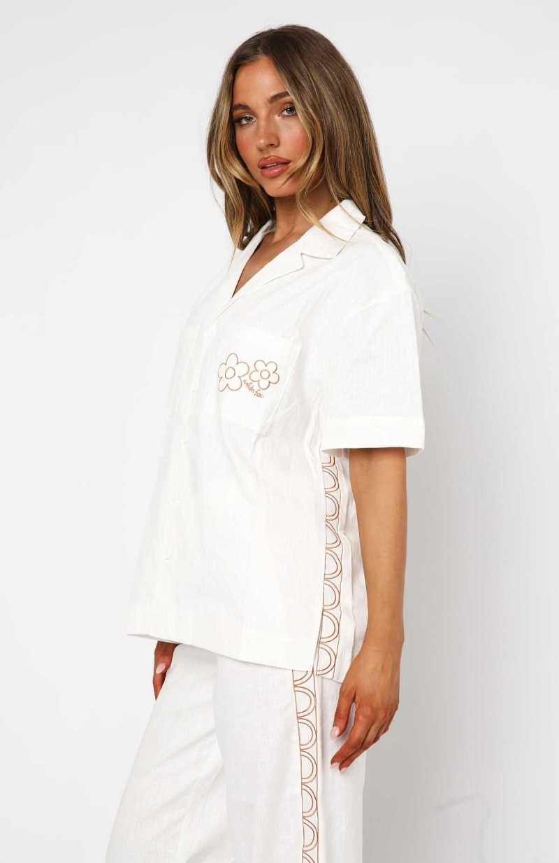 White Fox The Day I Left Linen Shirt White | XAIWOD-651