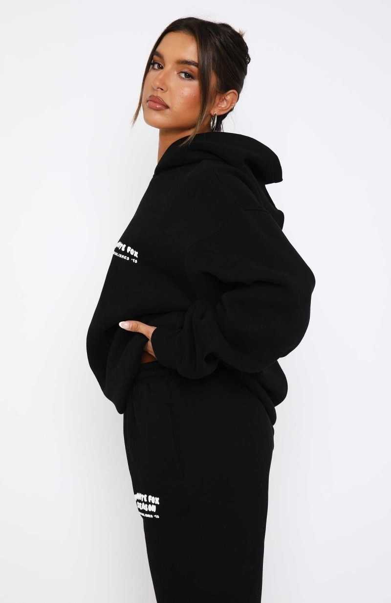White Fox The Main Season Oversized Hoodie Black | CPHMOY-238