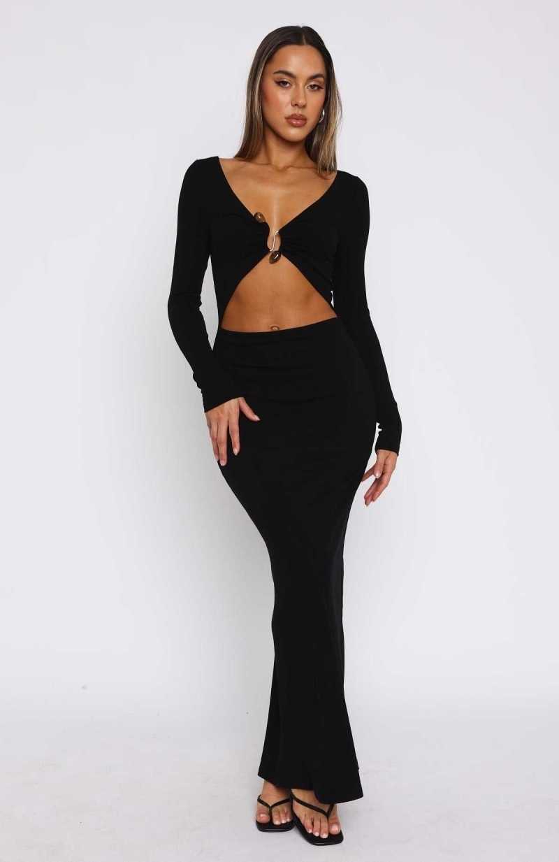 White Fox Thinking Clearly Long Sleeve Maxi Dress Black | UAKHTM-276
