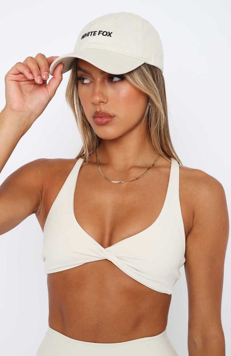 White Fox Time To Travel Cap Bone | GZUYSF-427