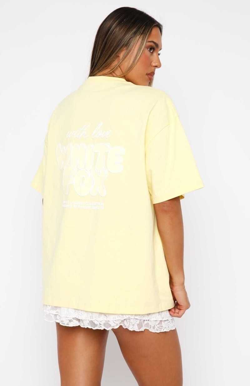 White Fox With Love Always Oversized Tee Lemon | VZWTDF-826