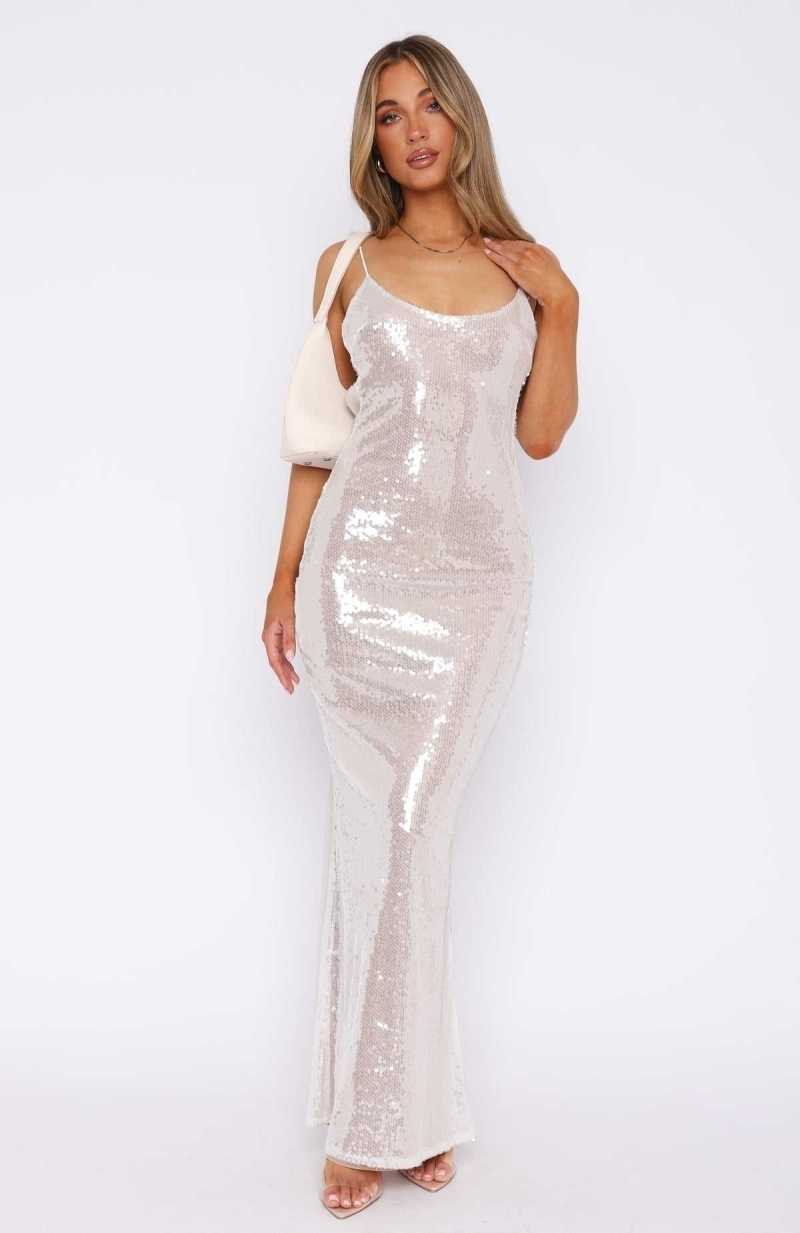 White Fox You Need Her Maxi Dress Champagne | BZJLAT-394